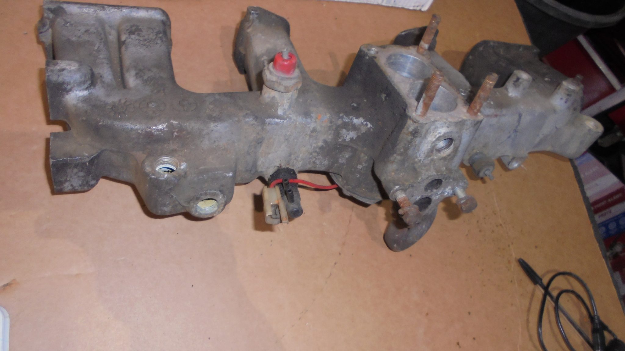 198086 CJ 6 CLY 4.2L 258 2BBL INTAKE MANIFOLD One Jeep Jeep Parts