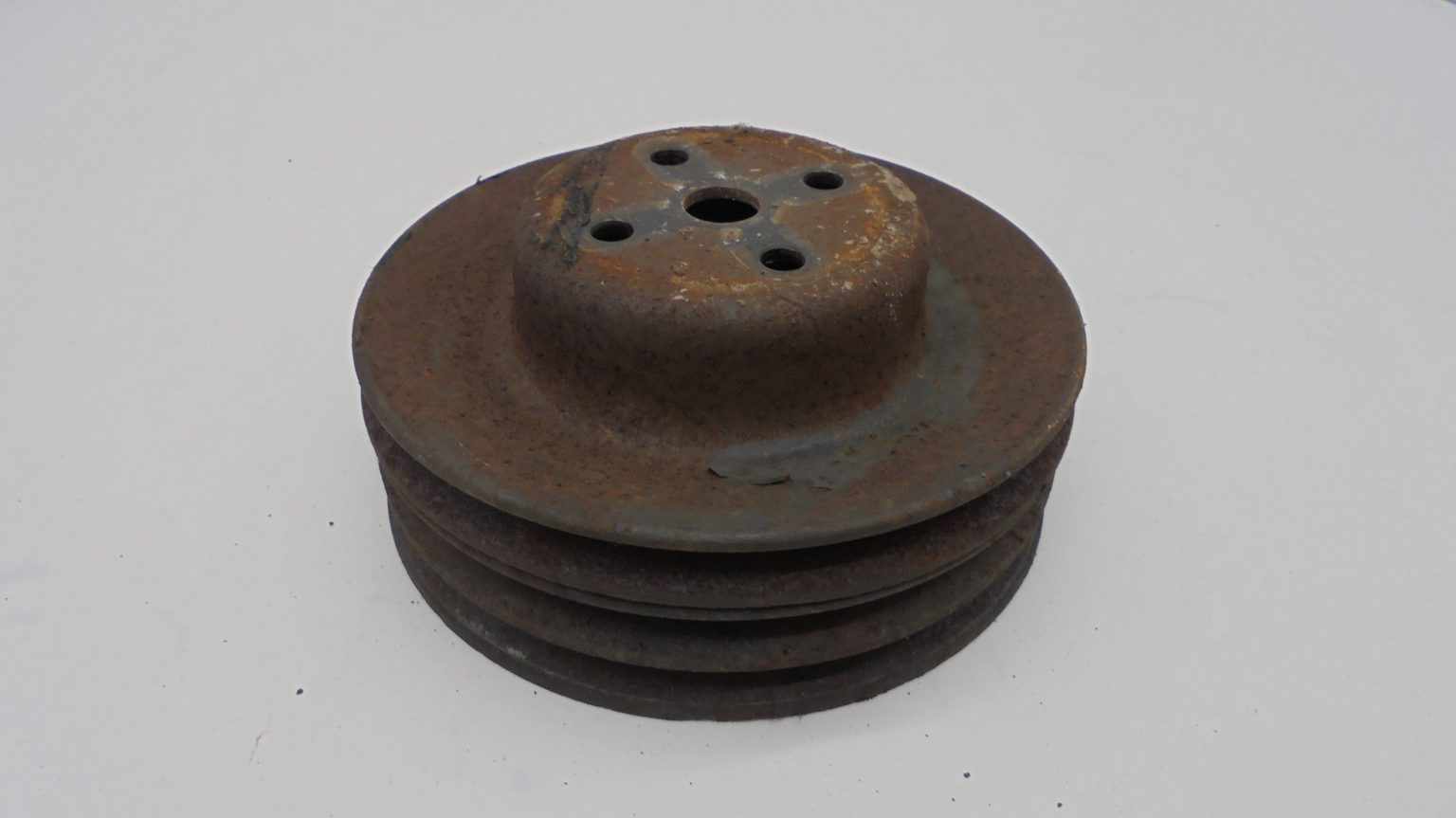 19721983 JEEP CJ 3 GROVE WATER PUMP PULLEY One Jeep Jeep Parts Sell Used Jeep Parts