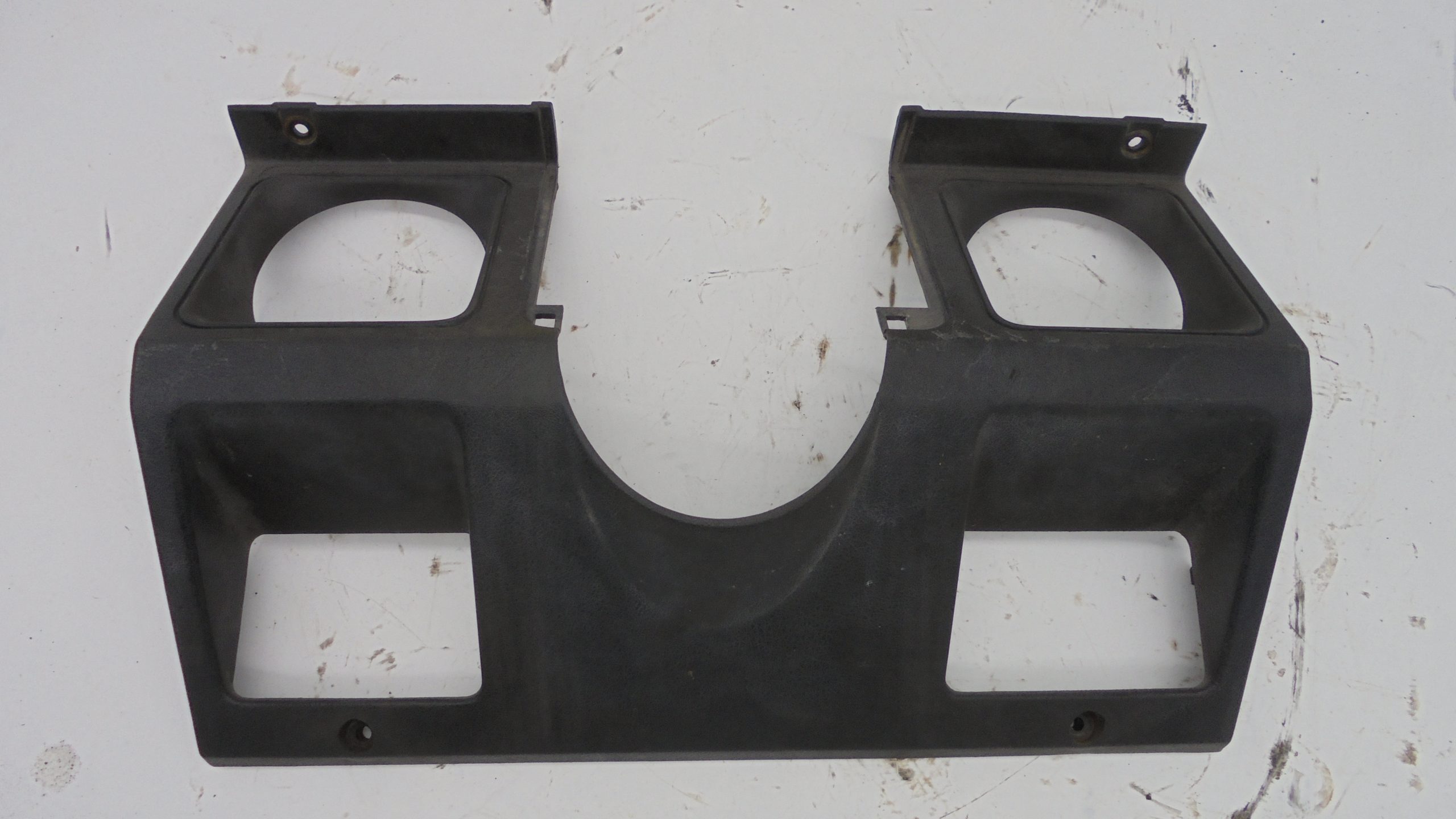 thumbnail image 2 of Jeep Wrangler TJ 1997-2000 Steering Column Cover / Knee Bolster - Agate Gray (Used) 2 of 6
