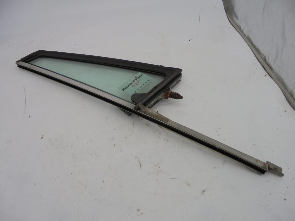 19821995 JEEP CJ7/YJ WRANGLER FULL HARD DOOR PASS VENT WINDOW One