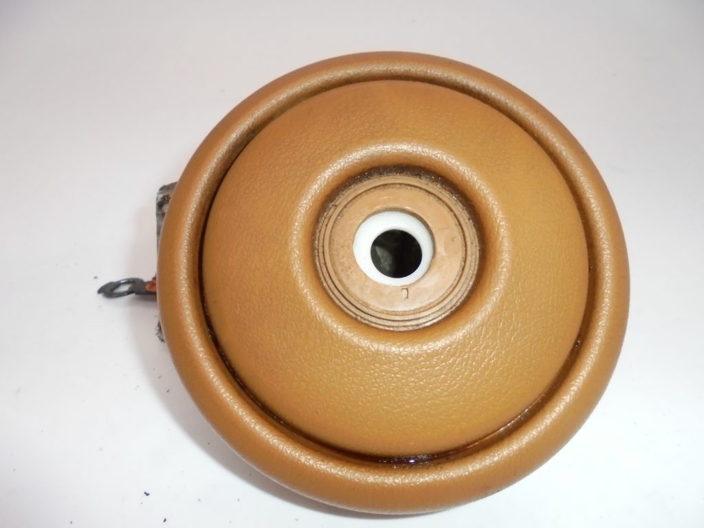 19761995 JEEP CJ/YJ SPICE STOCK STEERING WHEEL HORN BUTTON One Jeep