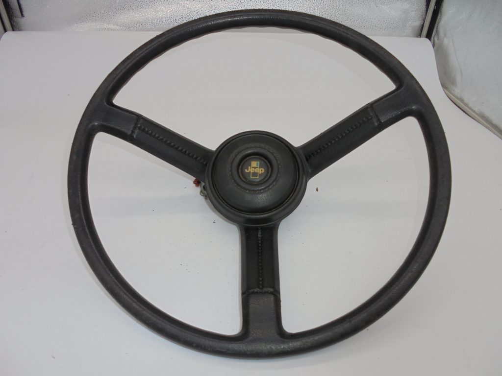 19821986 JEEP CJ BLACK STOCK STEERING WHEEL W/HORN BUTTON One Jeep