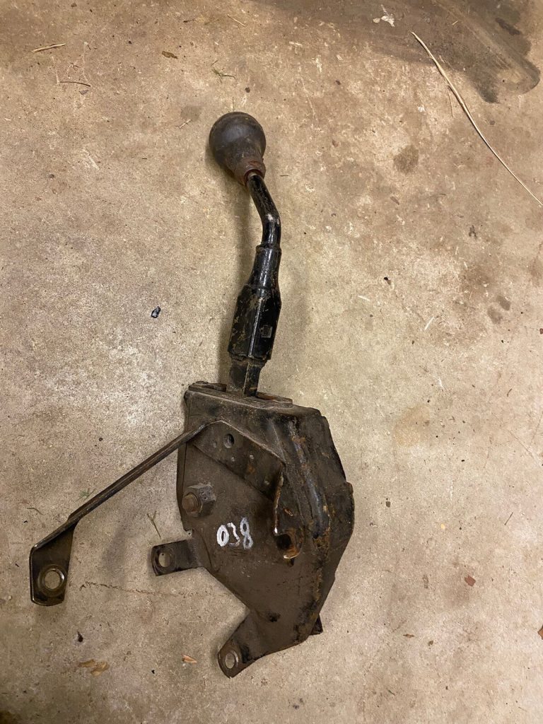 19871995 JEEP YJ AUTOMATIC TRANSFER CASE SHIFTER W/HANDLE One Jeep